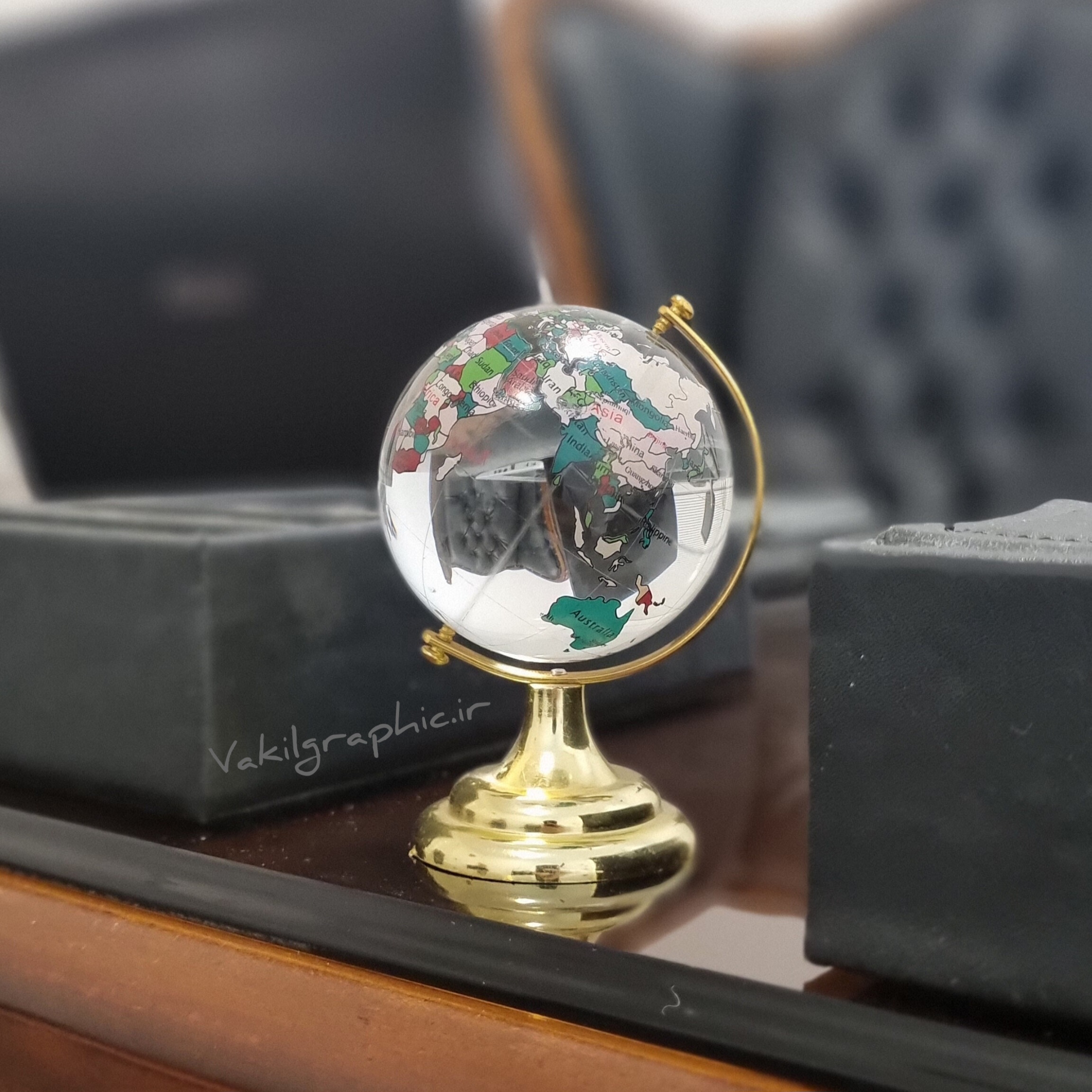 کره زمین کریستالی